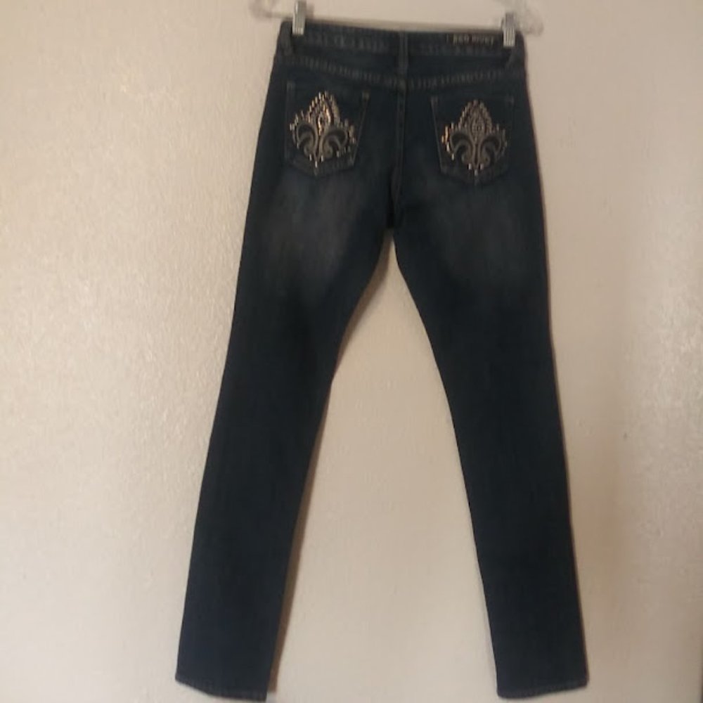 Red Rivet women's junior size 7 skinny medium wash embellished back pocket jeans